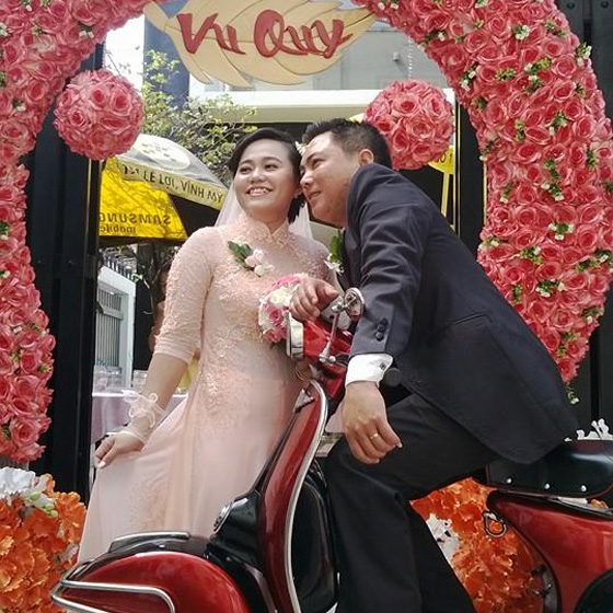chúc mừng đám cưới Thanh Thảo - nhân viên 